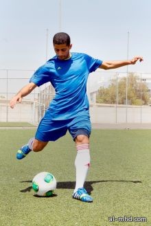 اللاعب السعودي تيسير الجاسم يكشف عن الحذاء المبتكر لحفظ الطاقة والمصمم ليلبي متطلبات اللاعب "المحرك"
