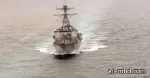 حرس السواحل الأمريكى يطلق المدفعية الثقيلة لإغراق سفينة يابانية