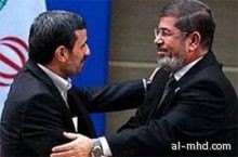 نجاد وصل مصر في أول زيارة لرئيس إيراني منذ 34 عاماً