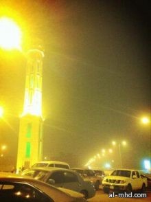 الغبار يغطي سماء الرياض.. و"الصحة" تنصح بعدم التعرض له