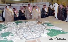 ولي العهد يزور معرض مشاريع المدينة المنورة .. ويصل إلى الرياض