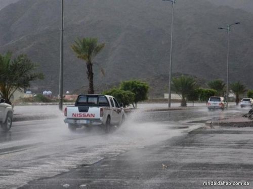 طقس الجمعة: هطول أمطار رعدية مصحوبة بزخات البرد على معظم مناطق المملكة