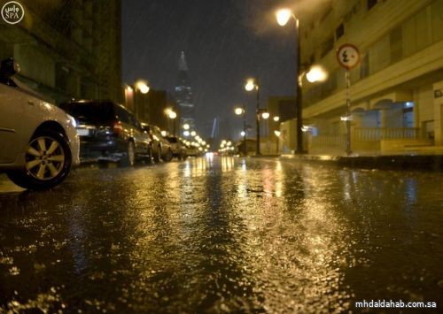 متحدث الدفاع المدني: نهيب بالمواطنين والمقيمين الالتزام بالتعليمات لاحتمالية استمرار هطول الأمطار