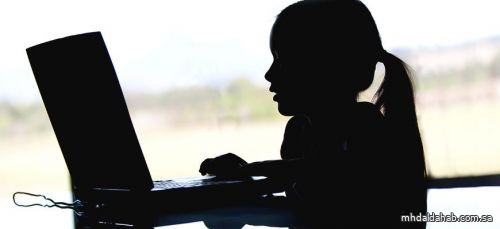 "حقوق الإنسان": تزايد قضايا التحرش الإلكتروني بالأطفال خلال جائحة "كورونا"