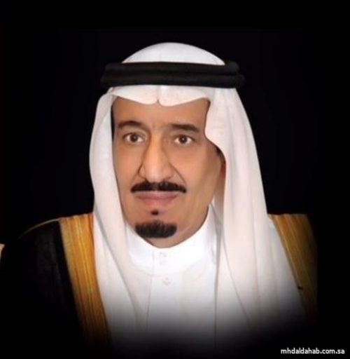 خادم الحرمين يكلِّف أمين "مجلس التعاون" بنقل الدعوات لقادة الخليج للمشاركة في "قمة الرياض"