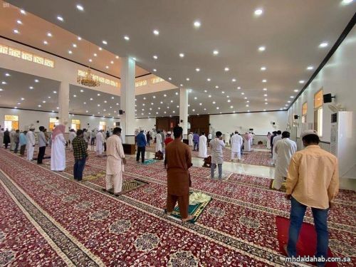 "الشؤون الإسلامية" تعيد فتح 52 مسجداً وتغلق 5 في 3 مناطق بعد ثبوت حالات كورونا