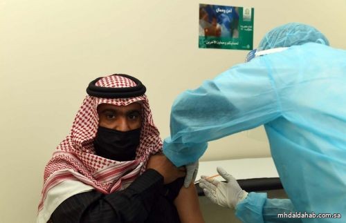 المدينة.. مركز لقاحات كورونا بـ "سلطان للقوات المسلحة" يقدم خدماته لمستفيديه