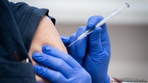 "هيئة الصحة": لم نرصد أي آثار جانبية للقاحات "كورونا" بالمملكة.. وما يتم في دول أوروبية إجراء احترازي