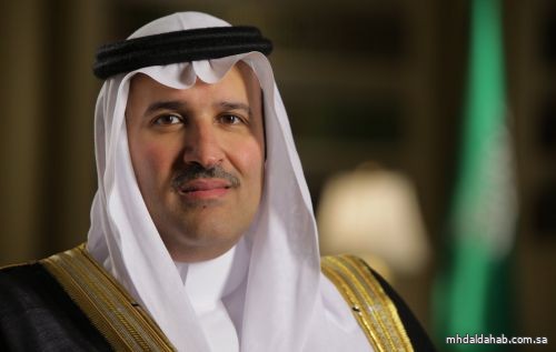 أمير المدينة المنورة يهنئ القيادة الرشيدة بمناسبة عيد الفطر المبارك