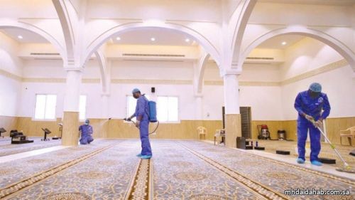‏"الشؤون الإسلامية": إغلاق 13 مسجدًا بعد ثبوت إصابات ‏بكورونا بين المصلين