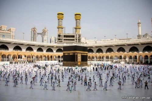 "الشؤون الإسلامية" : 196 وزيرًا وعالمًا ومفتيًا أيدوا قرار المملكة الخاص بالحج هذا العام