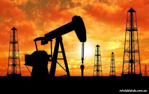أسعار النفط ترتفع مدعومةً بتوقع أوبك تباطؤ نمو الإنتاج الأميركي