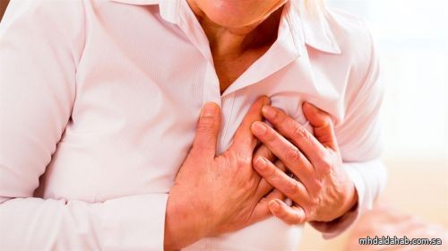 استشاري يوجه نصائح لمرضى القلب لتجنب النوبات المفاجئة خلال الصيف
