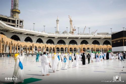 وسط بيئة صحية وآمنة.. " شؤون الحرمين" تعلن نجاح خطة استقبال وتفويج الحجاج إلى المسجد الحرام لليوم الأول