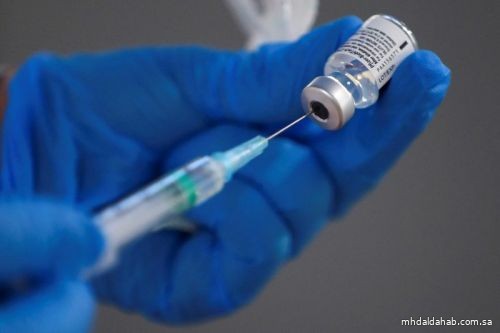 "الصحة": متحورات كورونا سريعة الانتشار ونحث على استكمال أخذ جرعتين من اللقاح لمقاومتها