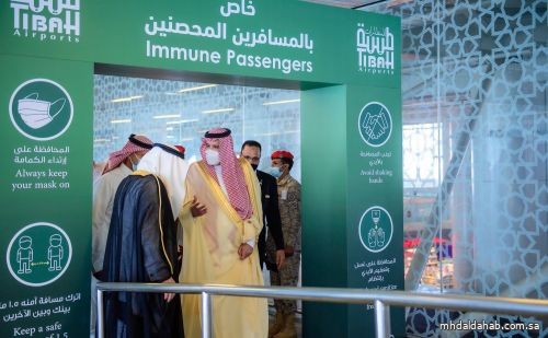 أمير المدينة يهنئ إدارة ومنسوبي مطار الأمير محمد بن عبدالعزيز