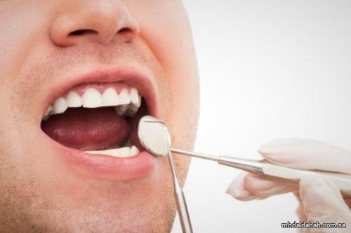 كيف يؤثر التدخين على الفم والأسنان؟ "الصحة" توضح