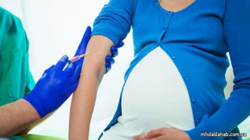 «الصحة» تطالب الحوامل بسرعة أخذ لقاح فيروس كورونا