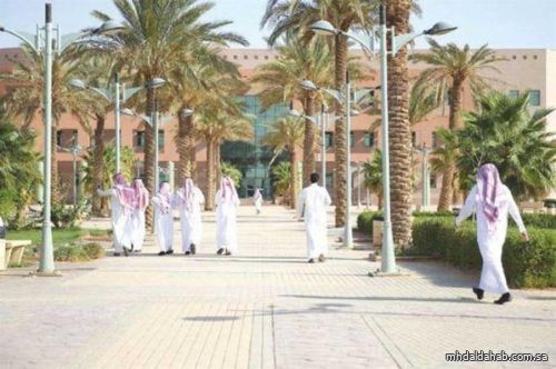وزير التعليم يعلن دخول 15 جامعة سعودية في تصنيف "التايمز" لعام 2022
