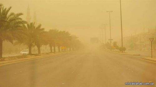 تنبيهات برياح وأتربة على الرياض ونجران والشرقية.. وأمطار رعدية بمكة والمدينة