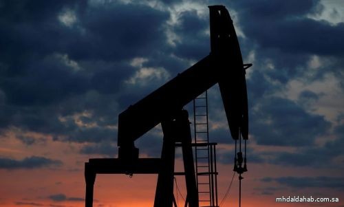 النفط يستقر فوق 75 دولاراً بعد عودة بطيئة للإمدادات الأميركية
