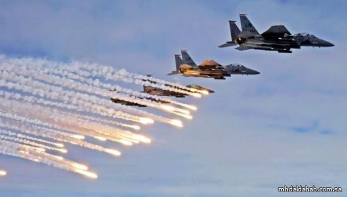 التحالف: ضـربات جوية دقيقة ومحدودة لأهداف عسكرية مشروعة بمطار صنعاء الدولي