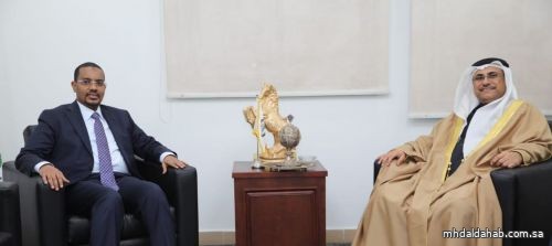 رئيس البرلمان العربي يدعو مختلف الأطراف الصومالية للانخراط في حوار وطني بنّاء