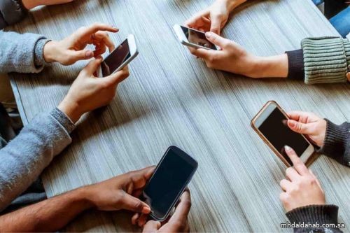 السعودية ضمن الدول الأعلى في معدلات إدمان الهواتف الذكية