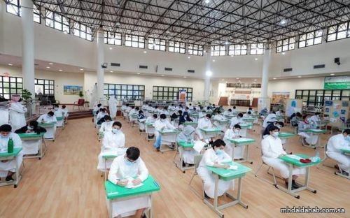 انطلاق اختبارات نهاية الفصل الدراسي الثاني للمواد العلمية والشفهية بجميع المدارس غداً