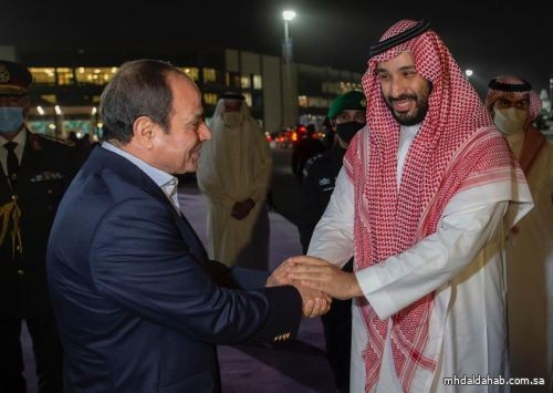 الرئيس المصري يغادر الرياض وولي العهد في مقدمة مودعيه