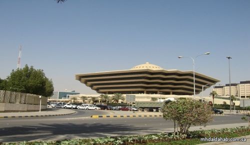 القتل تعزيراً بجانٍ قتل مقيمين أثناء نومهما في الدوادمي