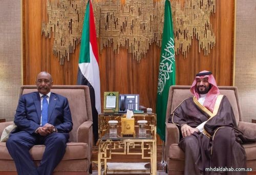 ولي العهد يلتقي رئيس مجلس السيادة السوداني وستعرضان أوجه العلاقات بين البلدين