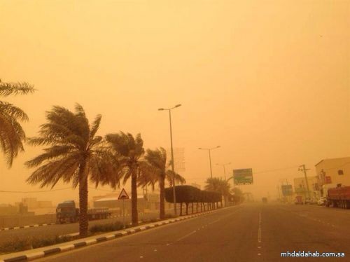 طقس السبت.. استمرار الرياح النشطة المُثيرة للأتربة على أجزاء من الرياض ومكة والمدينة