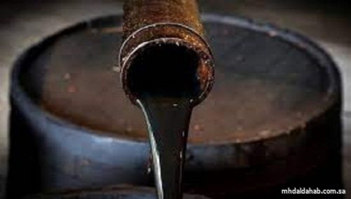 النفط يتراجع.. و "برنت" عند 100.73 دولاراً للبرميل