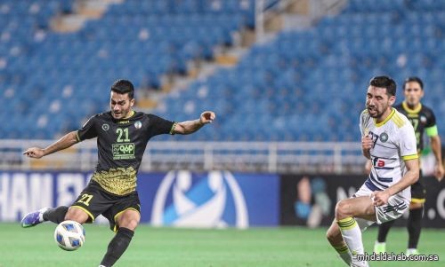 سباهان الإيراني يتغلب على باختاكور الأوزبكي في دوري أبطال آسيا