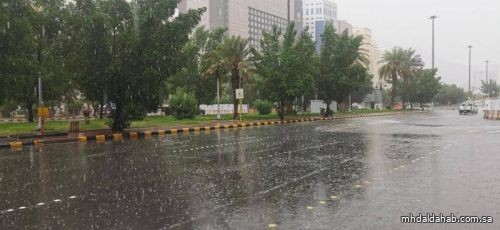حالة الطقس اليوم .. رياح وأمطار مصحوبة بزخات من البرد وجريان السيول على بعض المناطق