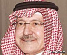 أمير الرياض يناقش الخطط المستقبلية لتطوير محافظات المنطقة