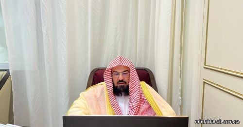 السديس: لا حرج في لبس الكمامات حال الإحرام داخل الحرمين الشريفين والمشاعر المقدسة