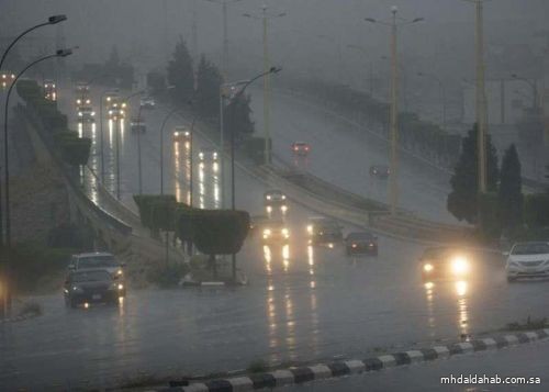 طقس اليوم.. أمطار رعدية مع تدن في الرؤية بمكة ونجران وجازان تمتد لجنوب الرياض والشرقية