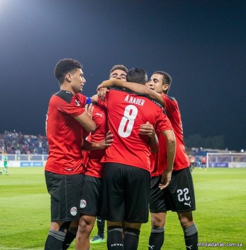مصر تضرب الجزائر بثلاثية وتصعد لمواجهة الأخضر بنهائي كأس العرب للشباب