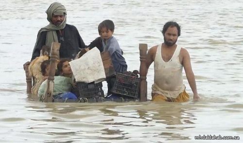 حالة طوارئ في باكستان بسبب الفيضانات.. والرئيس يطلب مساعدة خارجية