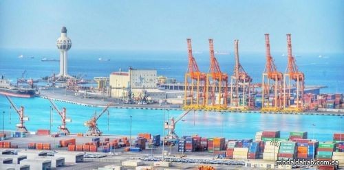 "موانئ" تعلن إضافة خط ملاحي جديد يربط ميناء جدة بـ10 موانئ عالمية