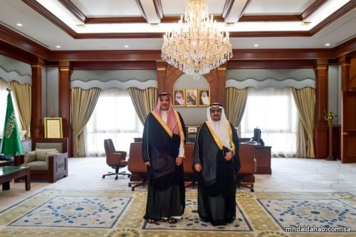 سمو الأمير فيصل بن سلمان يستقبل المدير العام للشؤون ‎الصحية بالمنطقة