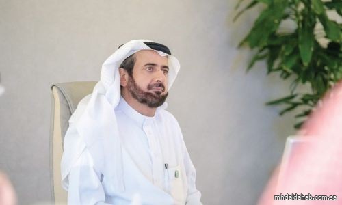 وزير الحج والعمرة يعقد اجتماعًا مع وزير الداخلية المصري