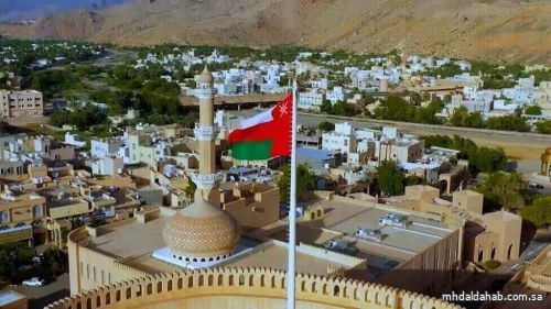 عُمان تدعم قرار أوبك+ بخفض إنتاج النفط جزئيًا وتؤكد بناءه على اعتبارات اقتصادية