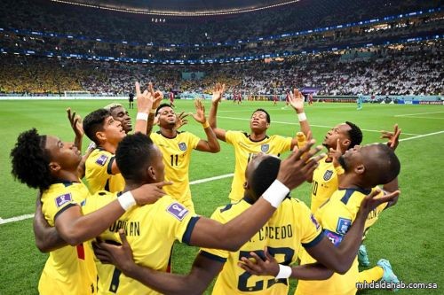 منتخب الاكوادور يفتتح كأس العالم 2022 بثنائية في شباك قطر