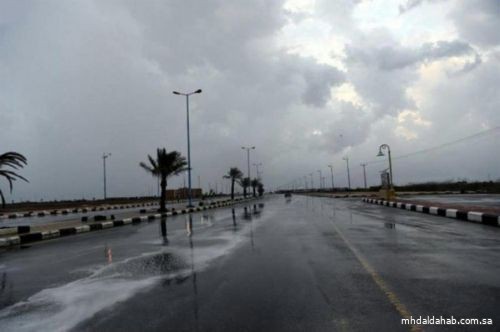 طقس اليوم.. أمطار رعدية في مكة والمدينة وأجواء غائمة على 3 مناطق