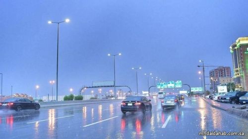 "أمن الطرق" يدعو قائدي المركبات في مكة للحذر