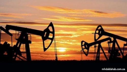 النفط يحصد مكاسب جديدة في ظل تراجع مخزونات الوقود الأمريكية