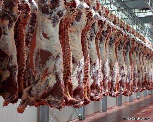 "الغذاء والدواء": رفع الحظر المؤقت على استيراد لحوم الأبقار والأغنام من البحرين